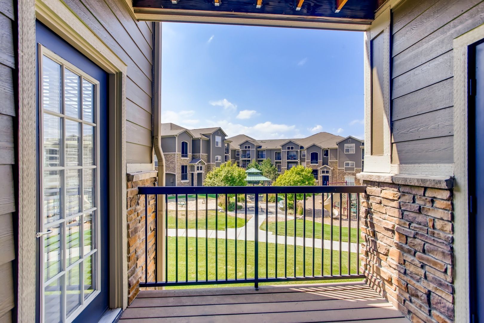 Building Photo - 1450 Blue Sky Way