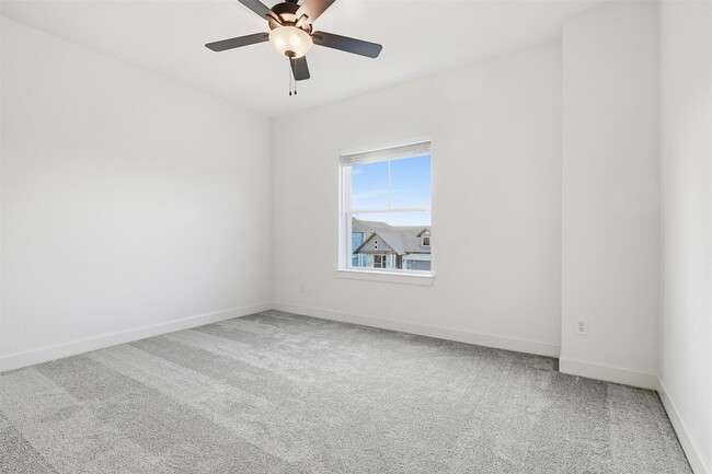 Building Photo - 5511 Orangery Ln