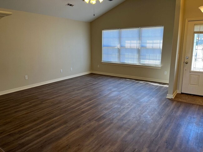 Building Photo - ***561 Tamarron Drive***