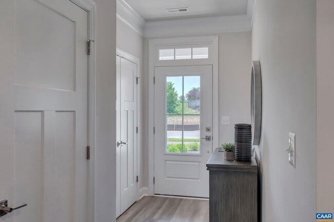 Building Photo - 108 Ridgeline Dr