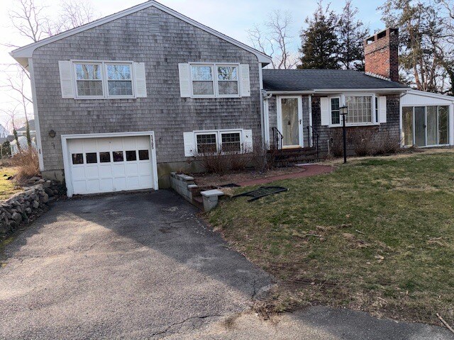 Building Photo - 1105 Sandwich Rd