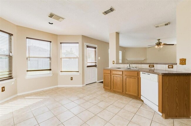 Building Photo - 7826 Northfork Hollow Ln