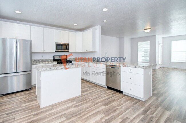 Building Photo - 1790 W Dalmeny Way