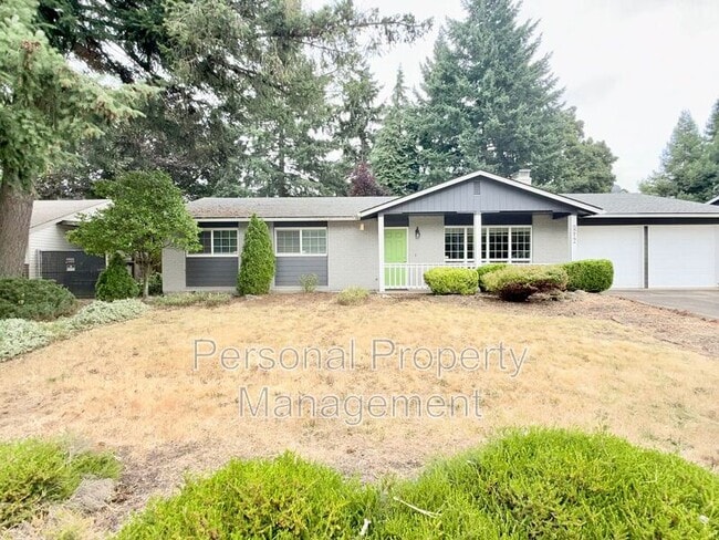 Primary Photo - 3217 NE 129th Ave