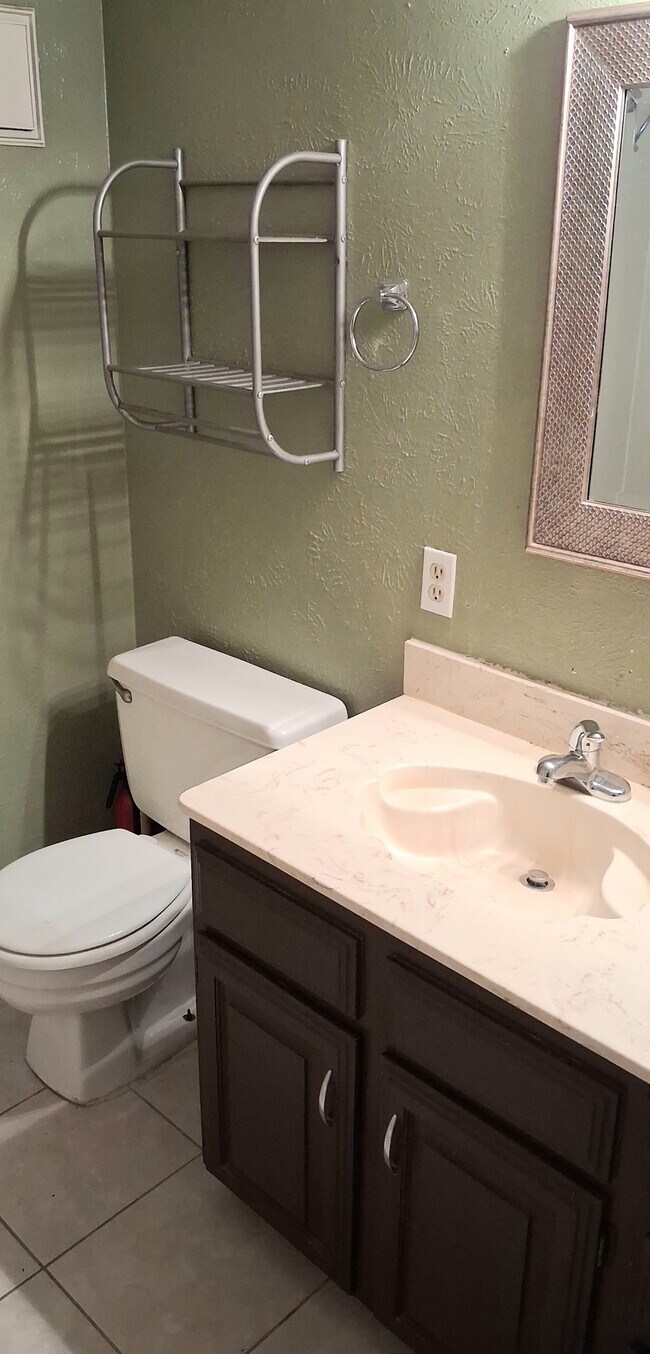 Building Photo - 5200 Martel Ave