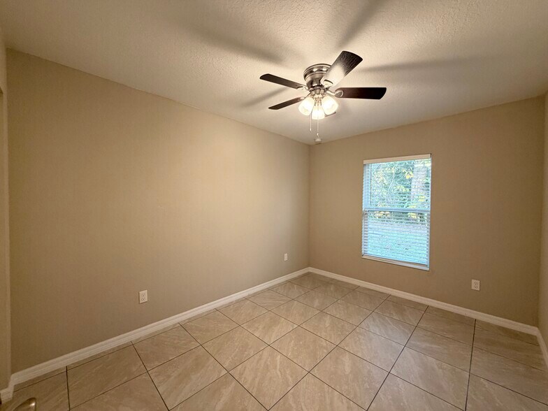 Building Photo - 7 Juniper Pass Way