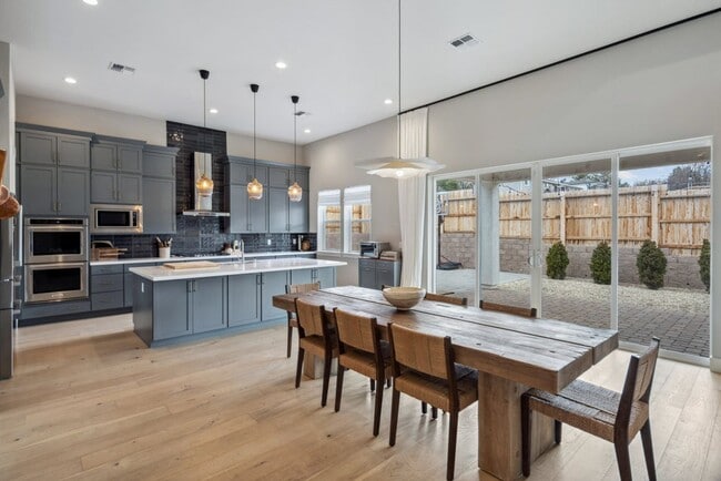 Building Photo - STUNNING AND MODERN Masterpiece!