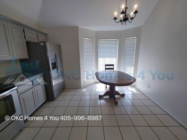 Building Photo - Spacious and Updated 3 Bed in Norman!