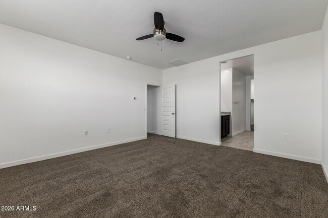 Building Photo - 9173 S Palo Verde Dr