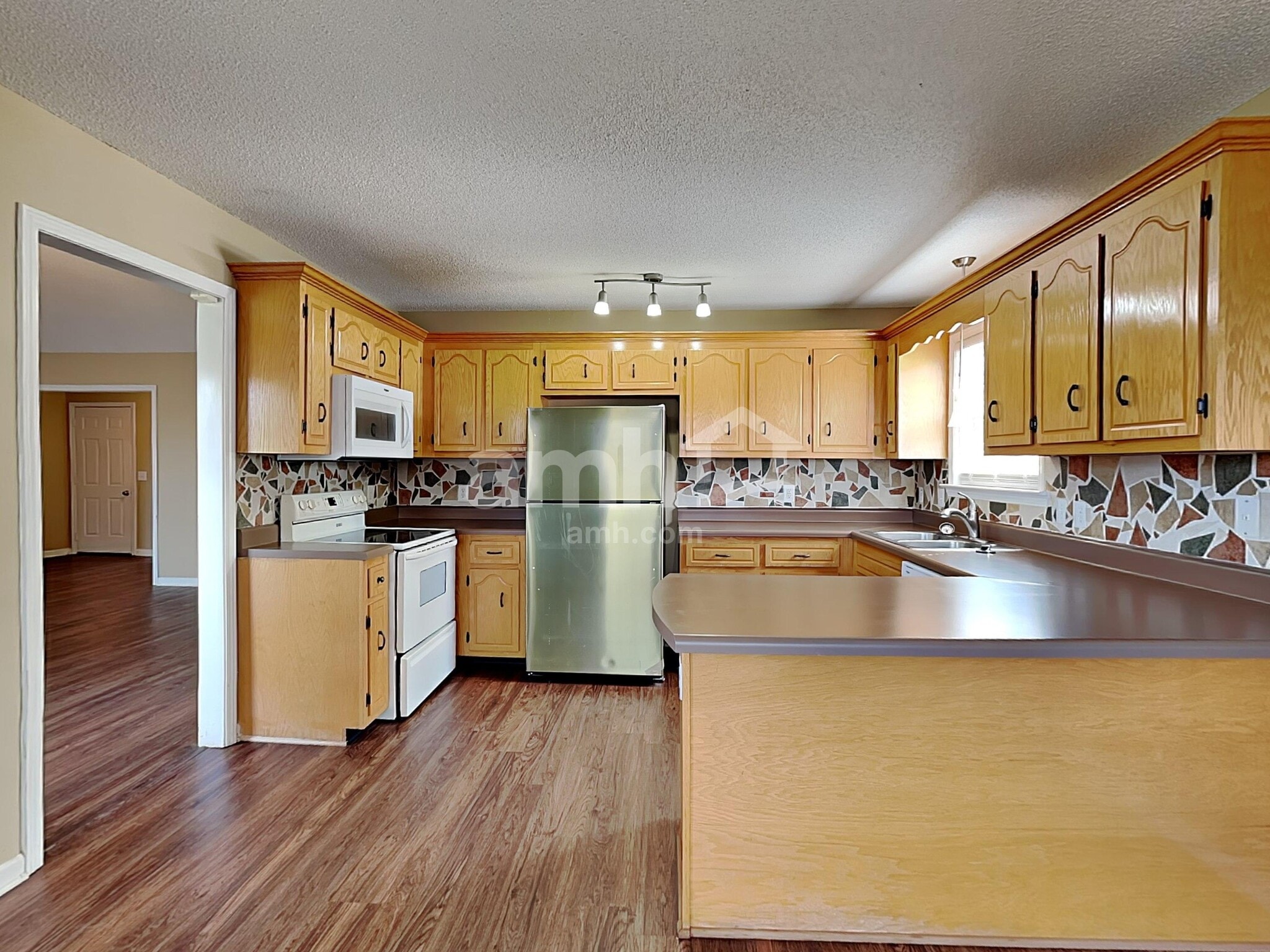 Building Photo - 3498 Torrington Ln