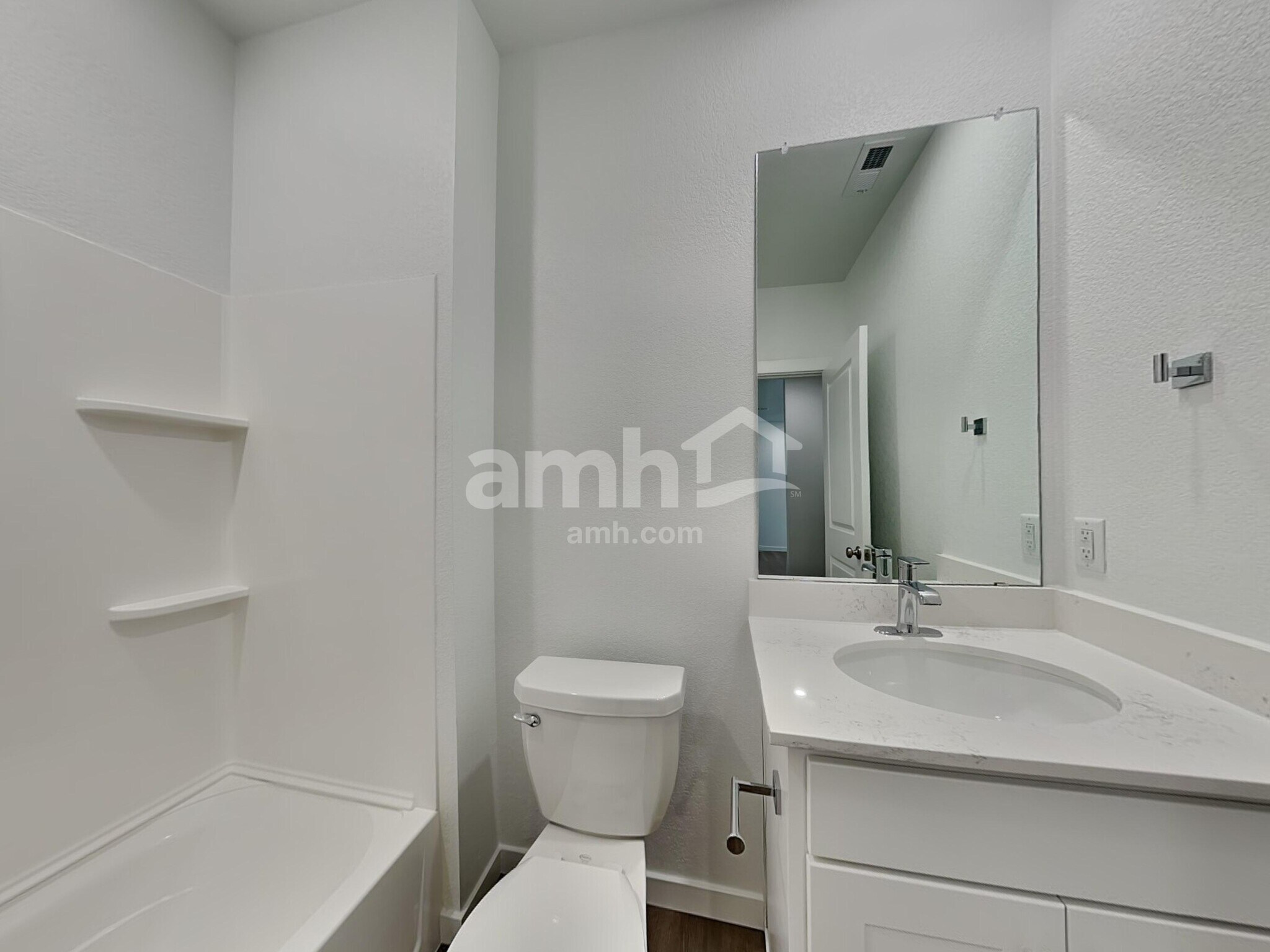 Building Photo - 26101 E Calhoun Pl