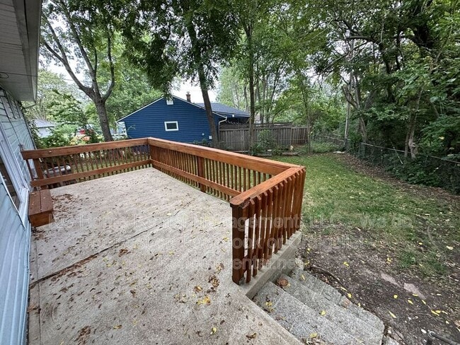 Building Photo - 11407 Delmar St