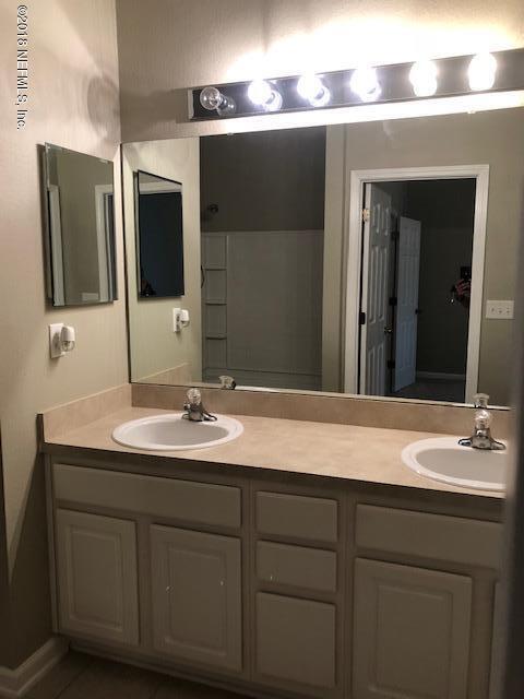 Building Photo - 13498 Essence Ct