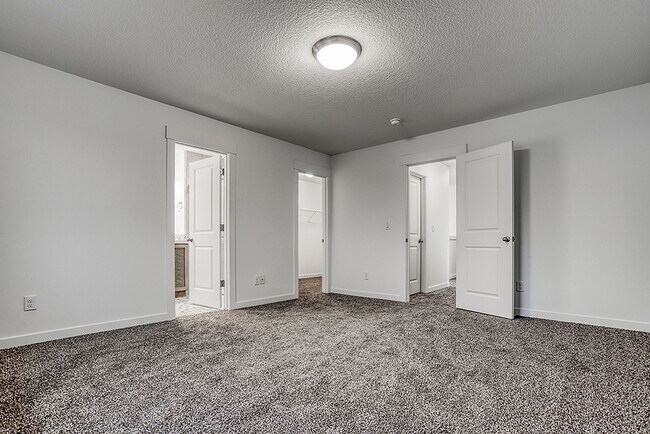Building Photo - Modern Living in the Heart of Ridgefield: Quartz Finishes & Open-Concept Charm