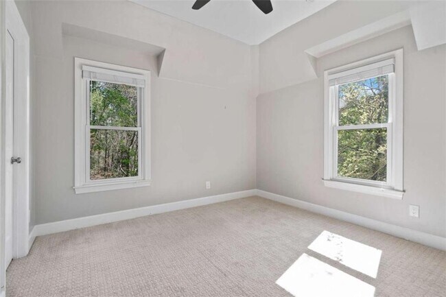 Building Photo - 1230 Old Home Pl Ct