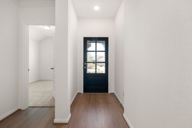 Building Photo - 12210 Bell County Ct