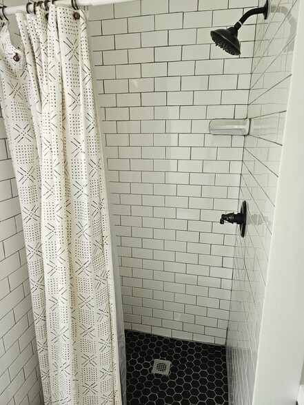 Building Photo - 4405 29th St