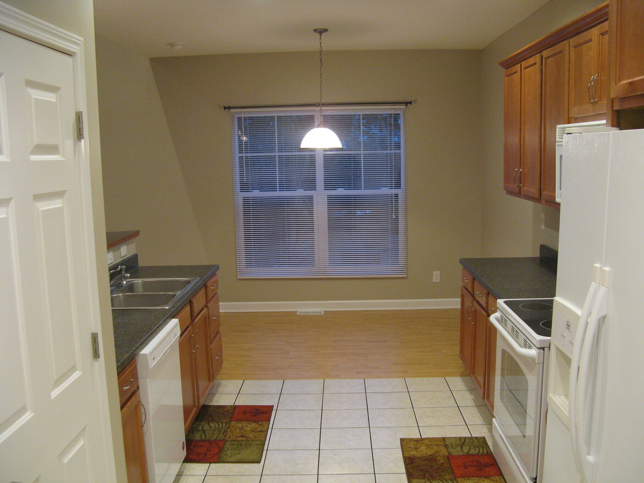 Building Photo - 347 Sheraton Dr NW