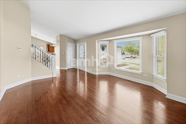 Building Photo - 1811 Mandan Village Dr