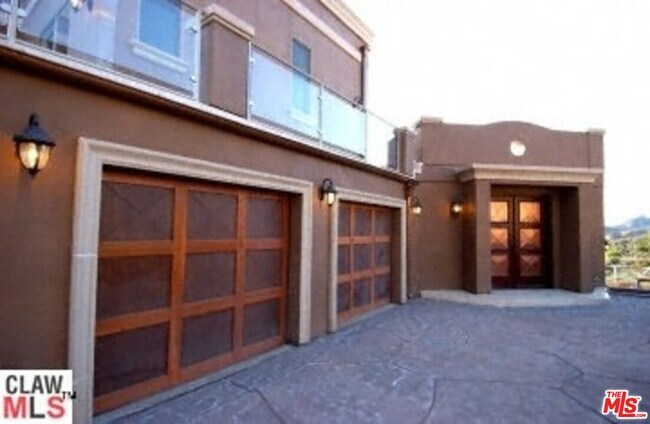 Building Photo - 723 Latigo Canyon Rd