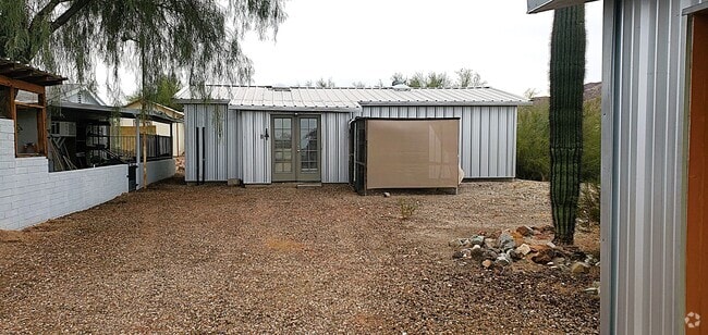 Building Photo - 2111 N Elliott Rd