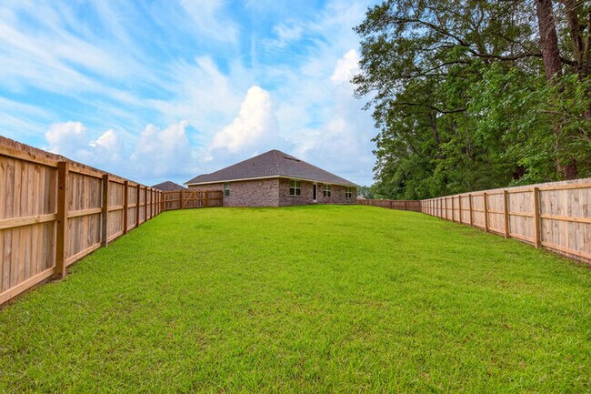 Building Photo - 15740 Racheal Drive