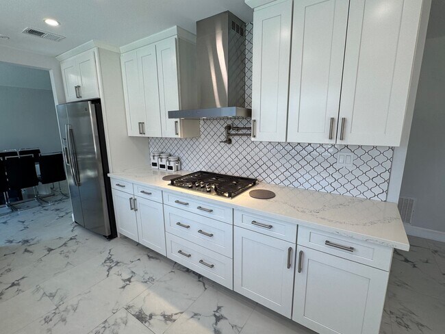 Building Photo - All Remodeled Rancho San Diego Home