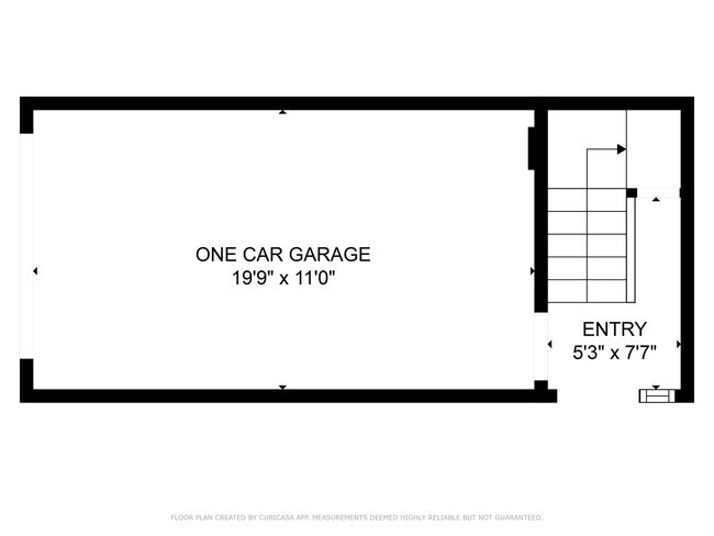 Building Photo - 2418 Oneida Ln