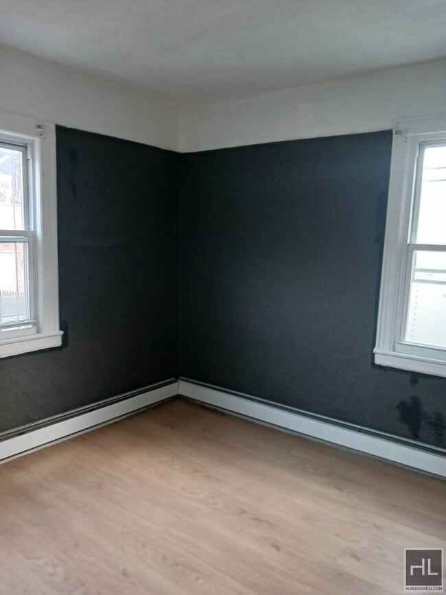 Building Photo - 128 STREET