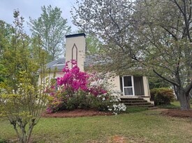 Building Photo - 244 Payne St