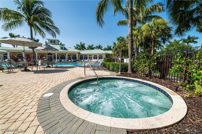 Building Photo - 13041 Sandy Key Bend