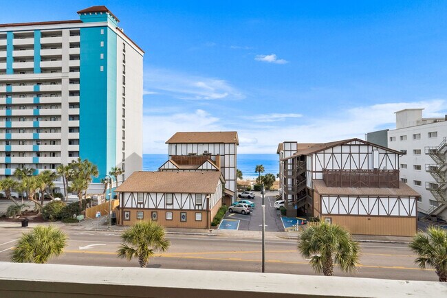 Building Photo - 2805B N Ocean Blvd