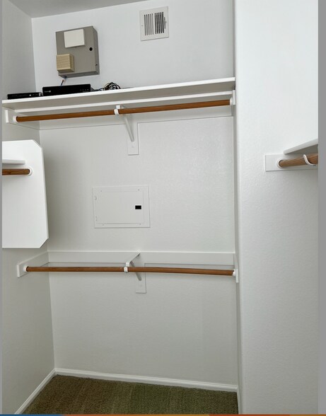 Building Photo - 6605 N 93rd Ave