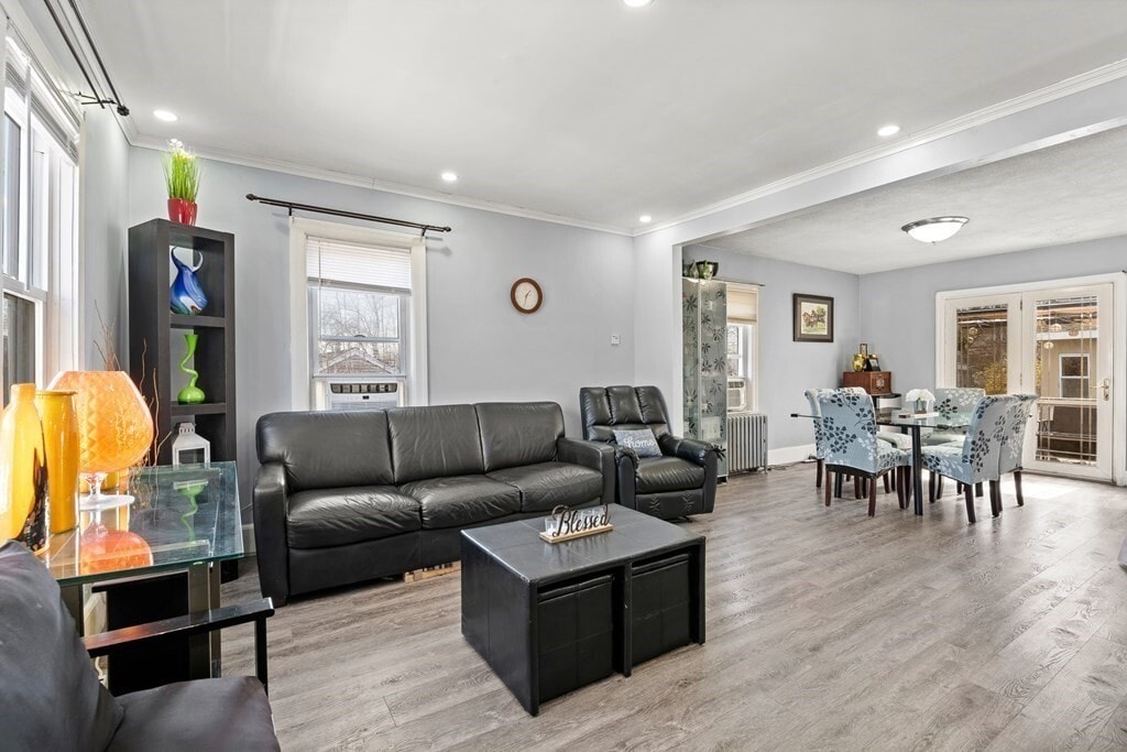 Building Photo - 107 Belle Ave