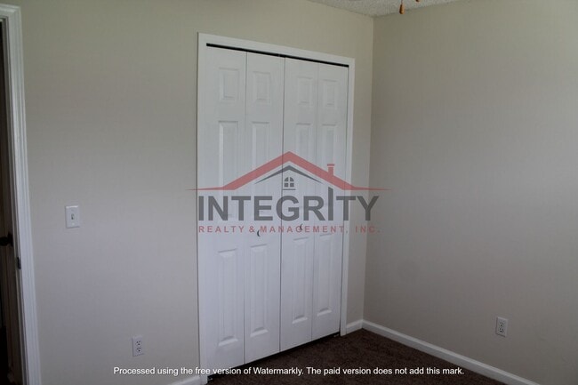 Building Photo - 3 bed/2.5 bath in Lake Asbury