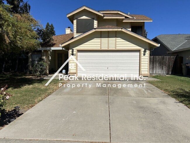 Building Photo - 4 br, 2.5 bath House - 7682 River Village ...