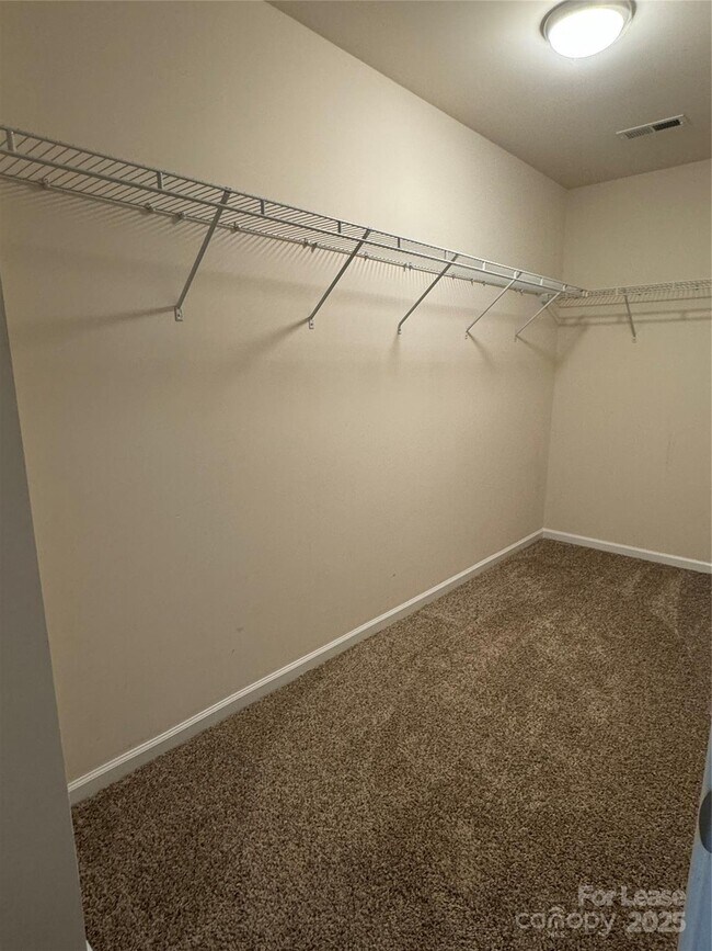 Building Photo - 18431 The Commons Blvd