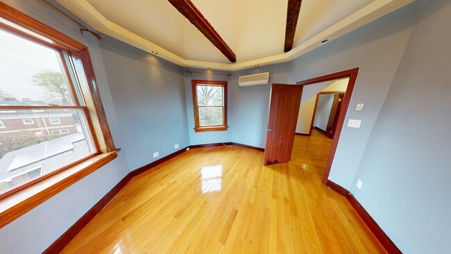 Building Photo - 161 Park Hill Ave