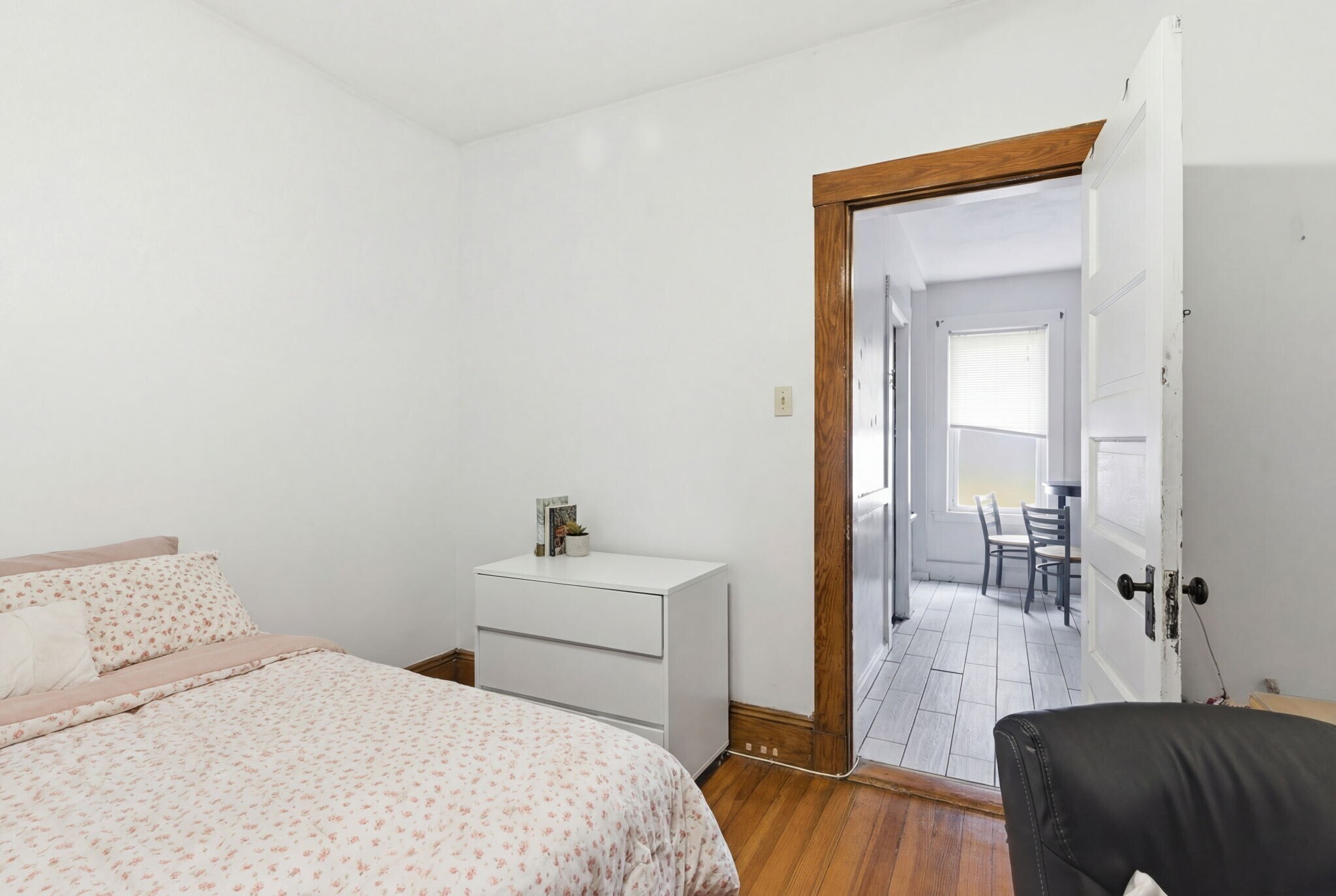 Building Photo - 24 Darling St