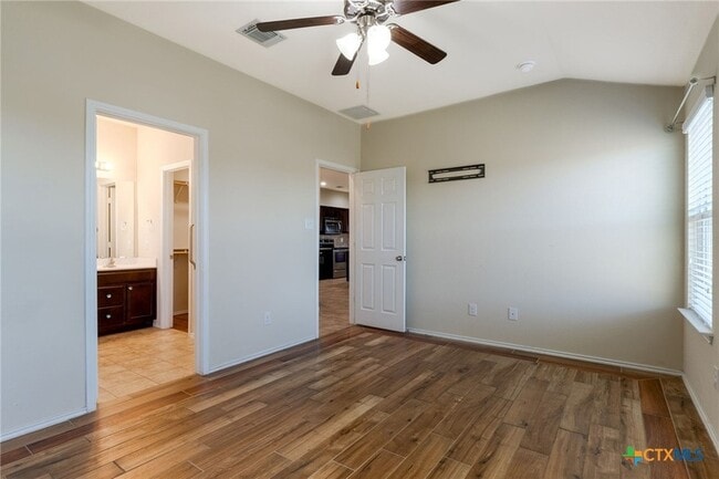 Building Photo - 1502 Shim's Blvd