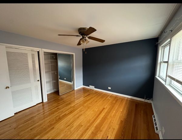 Building Photo - 3341 W Pratt Ave