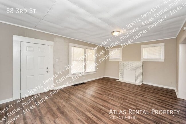 Building Photo - 88 3rd St