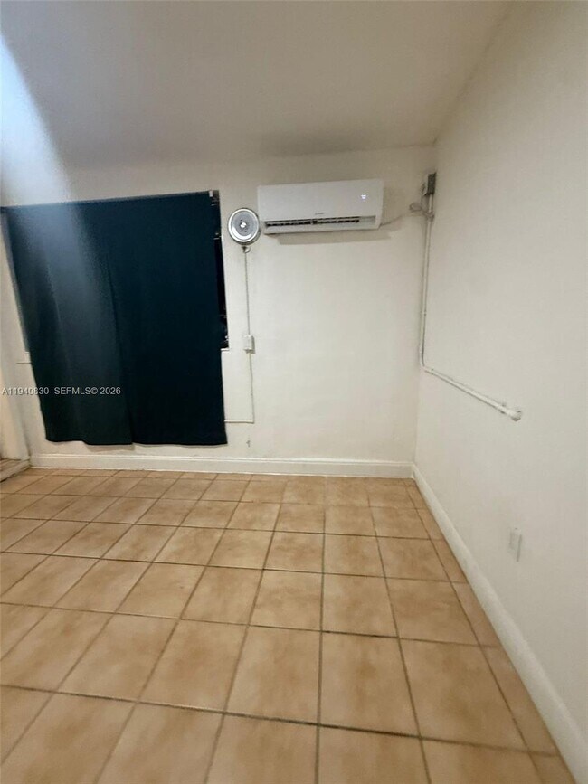 Building Photo - 14800 NW 2nd Ave