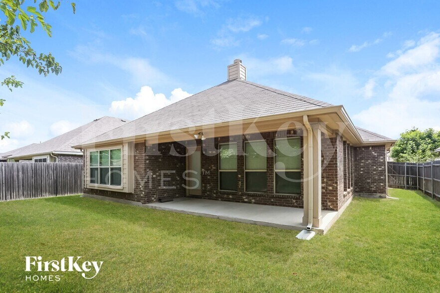 Building Photo - 921 Loftin St