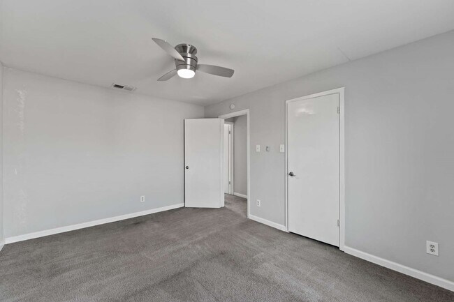 Building Photo - 4154 Belle Park Dr