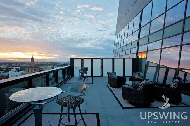 Building Photo - Gorgeous 2 Bedroom/2 Bathroom Condo for Rent at The 88 on the 17th Floor