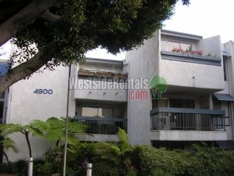 Building Photo - 4900 Overland Ave