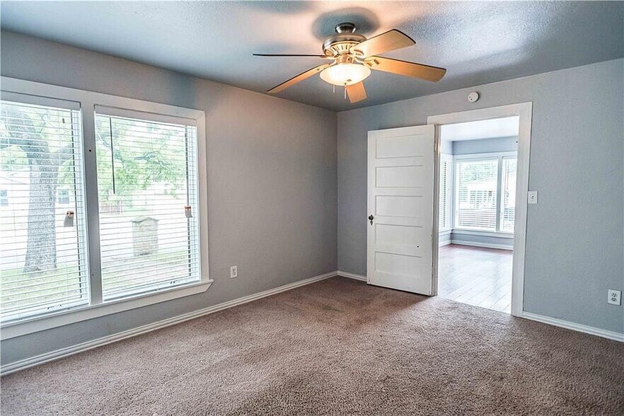 Bedroom - 109 E 3rd St