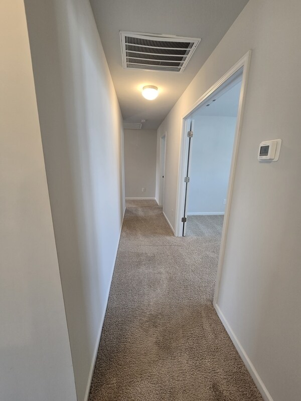 Building Photo - 129 Maple Tree Ln