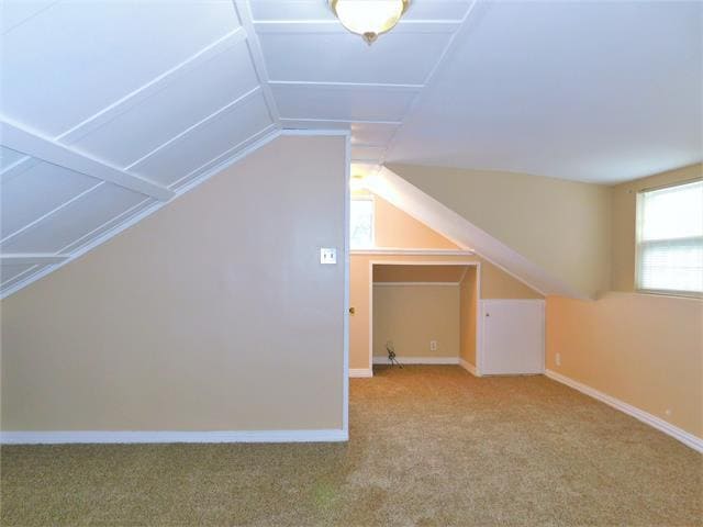 Building Photo - 216 Maple St